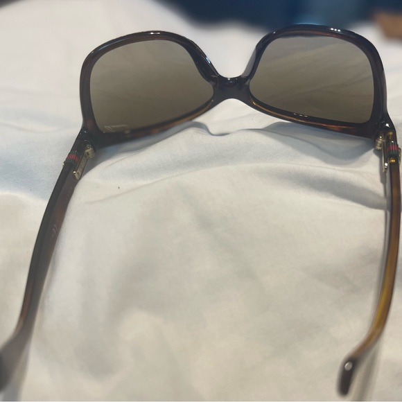 Tortoise Shell Sunglasses - Picture 4 of 11